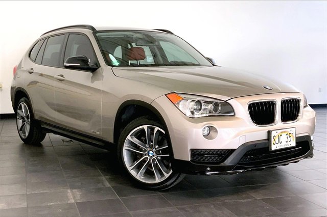 Used 2015 BMW X1 sDrive28i image 2