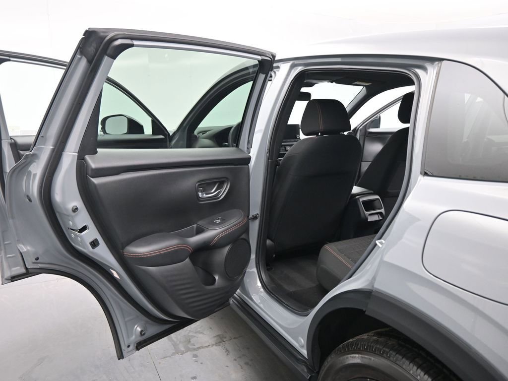 Used 2024 Honda HR-V Sport image 15