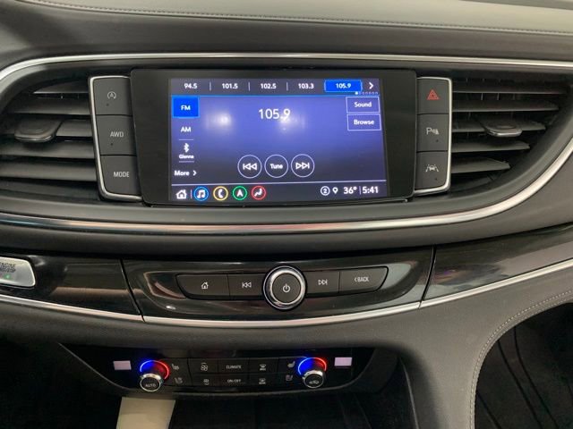 Used 2022 Buick Enclave Avenir w/ Avenir Technology Package image 7