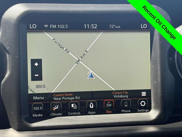 Used 2022 Jeep Gladiator Sport AWD/4WD image 17