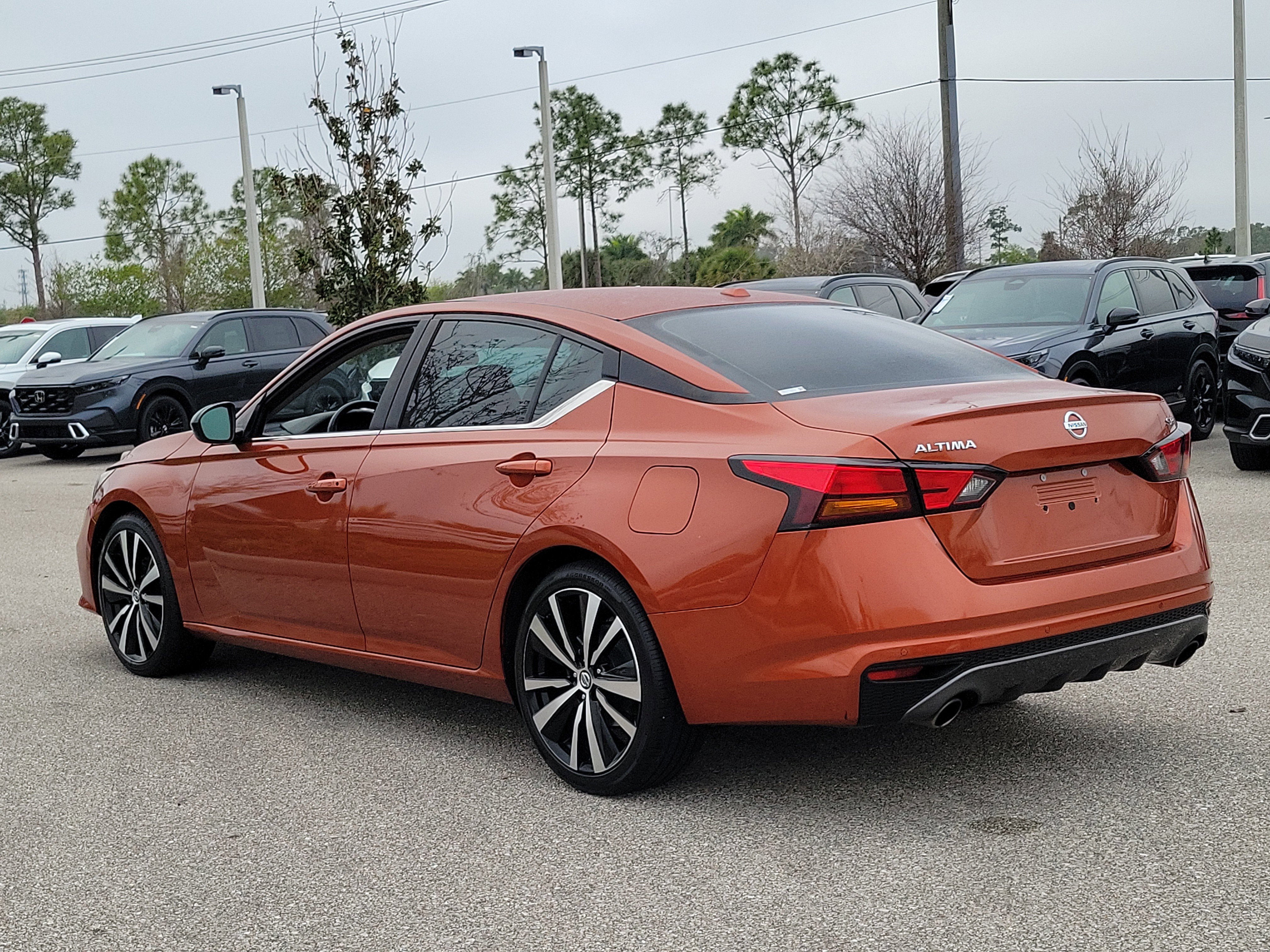 Used 2021 Nissan Altima 2.5 SR image 4