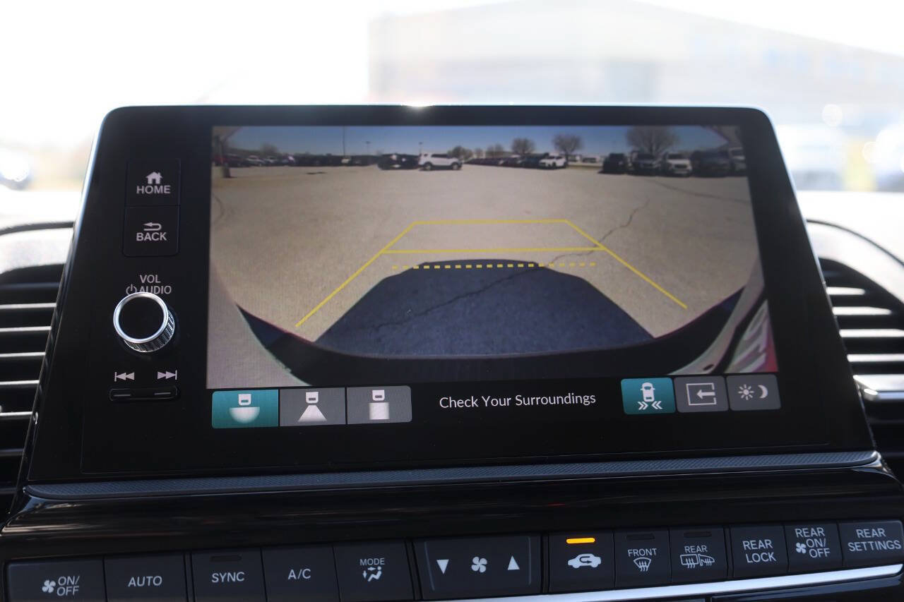 Used 2025 Honda Odyssey Elite image 24