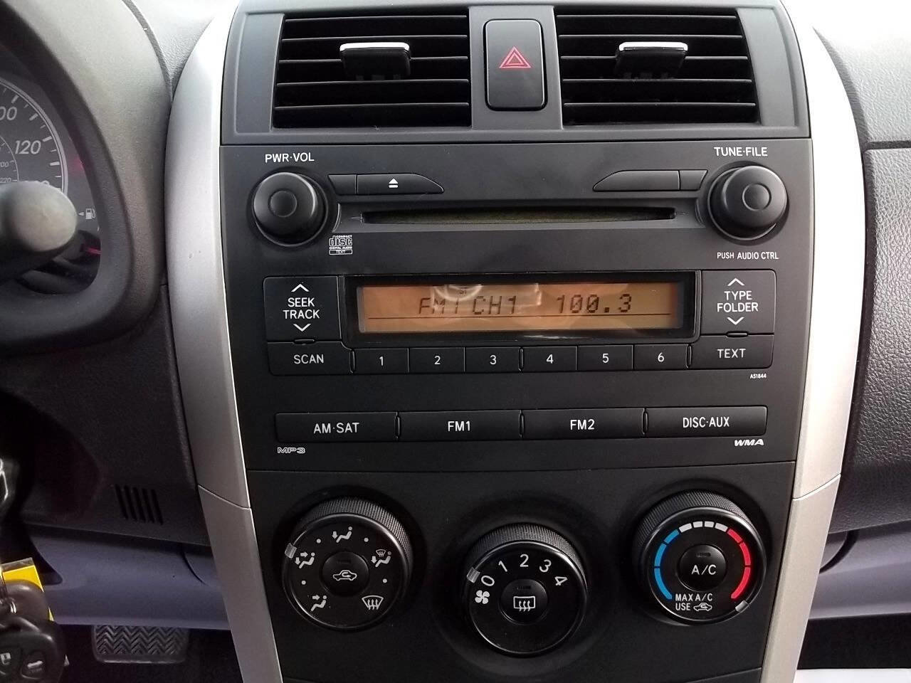 Used 2009 Toyota Corolla S FWD image 19