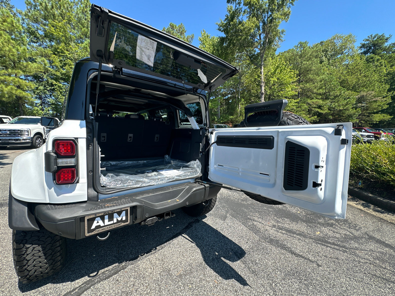 New 2026 Ford Bronco Raptor AWD/4WD image 19