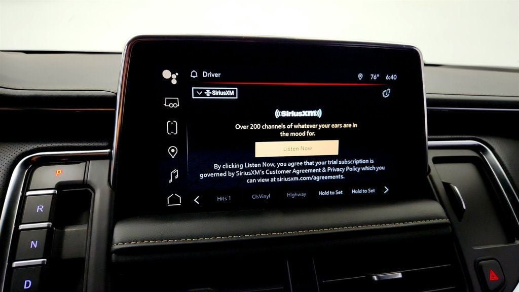Used 2023 GMC Yukon XL SLT w/ SLT Premium Package AWD/4WD image 18