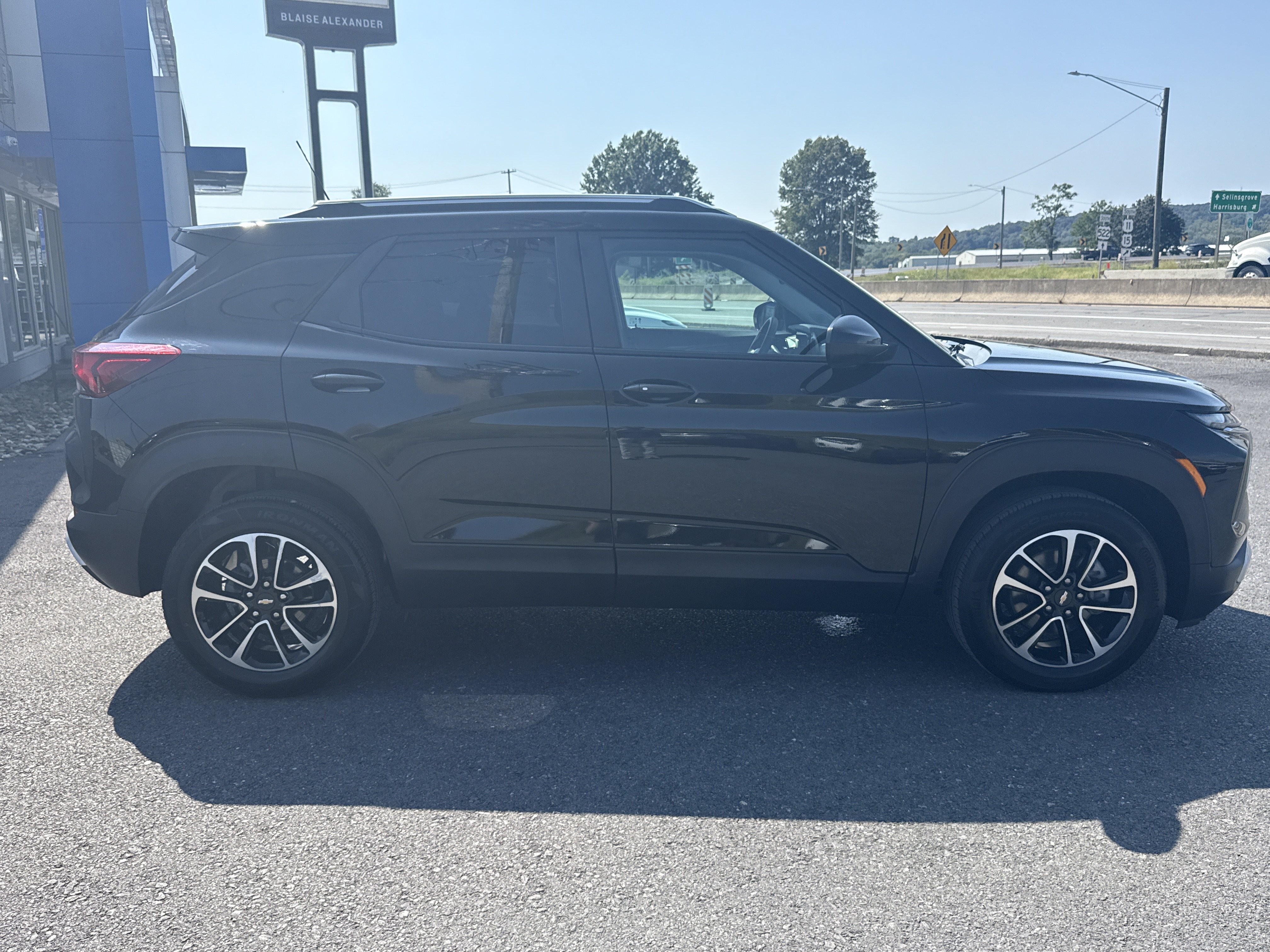 Used 2025 Chevrolet TrailBlazer LT AWD/4WD video 2