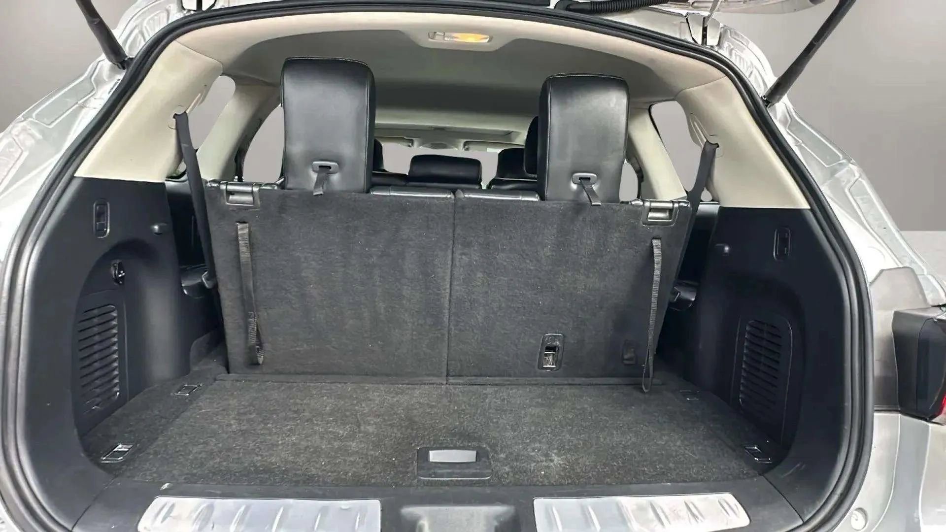 Used 2019 INFINITI QX60 Pure image 59