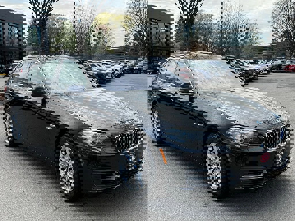 Used 2014 BMW 528i xDrive Sedan image 4