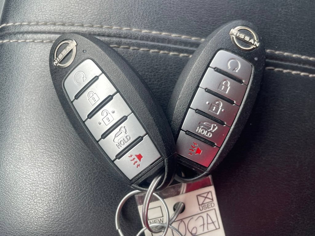 Certified 2022 Nissan Pathfinder SL FWD image 18