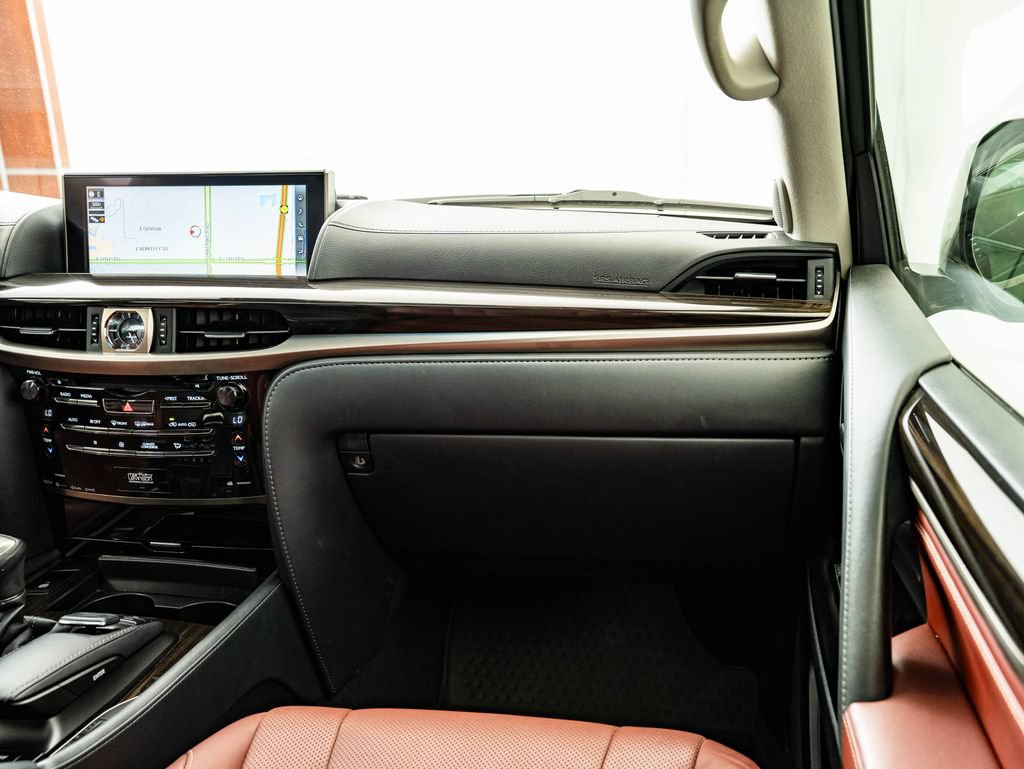 Certified 2021 Lexus LX 570 4WD w/ Luxury Package image 55