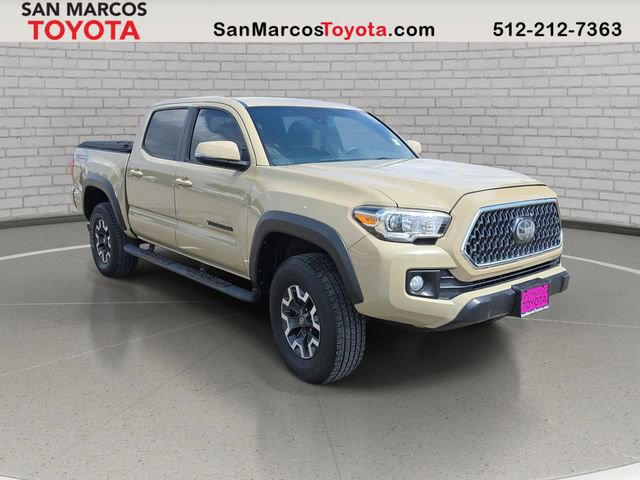 Used 2018 Toyota Tacoma TRD Off-Road image 3