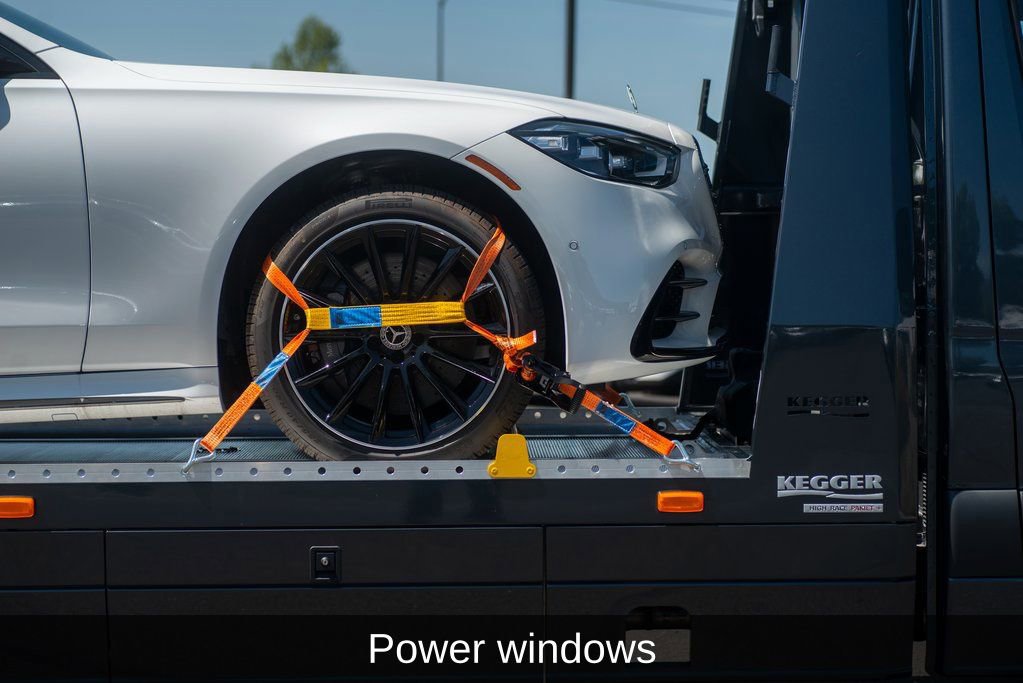 Used 2023 Mercedes-Benz Sprinter 4500 image 18