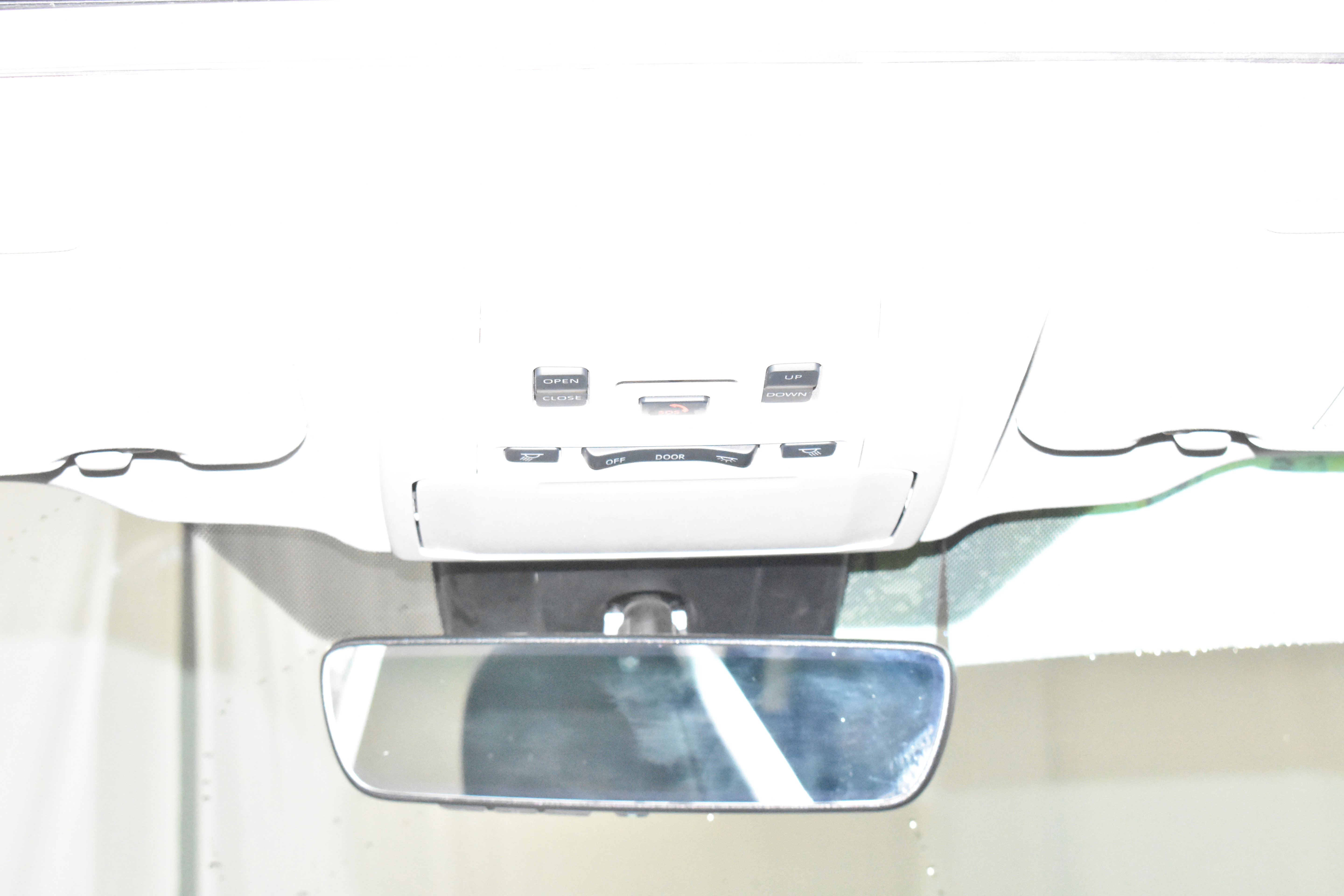 Used 2025 Toyota Highlander XLE FWD image 33