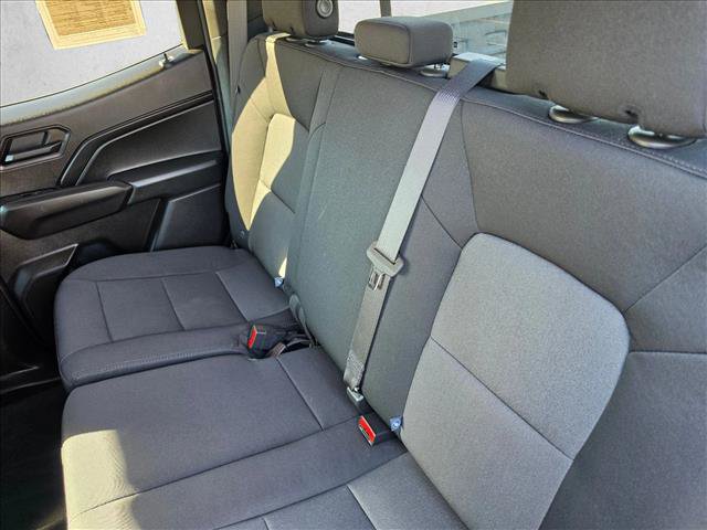 Used 2026 Chevrolet Colorado W/T w/ WT Custom Package RWD image 18