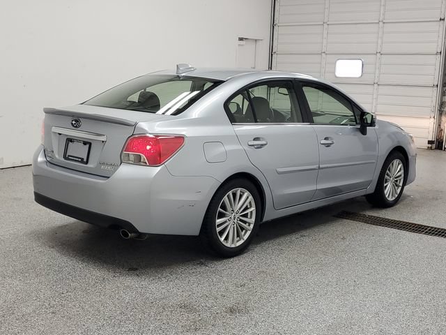 Used 2016 Subaru Impreza 2.0i Limited AWD/4WD image 3