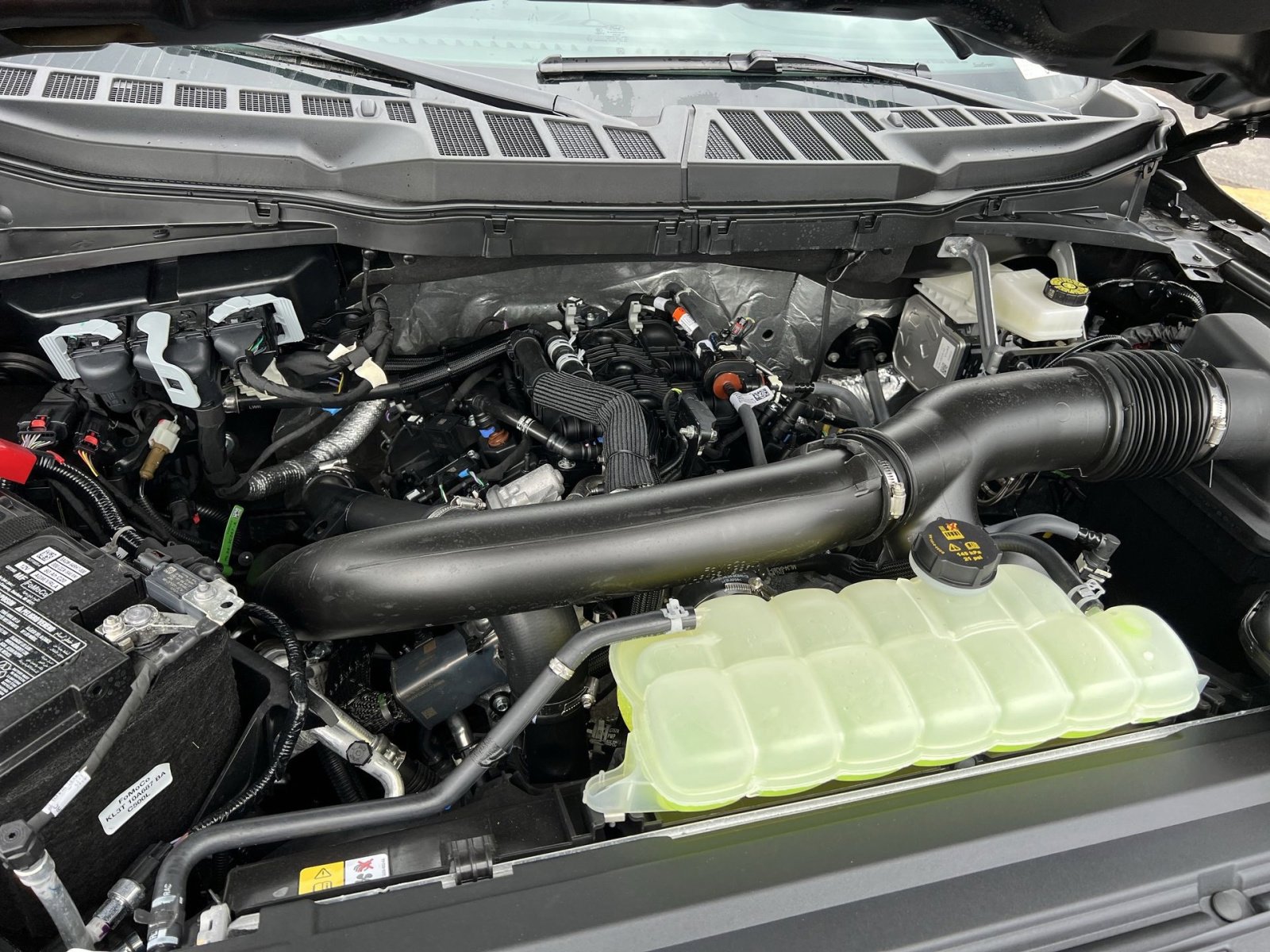 New 2026 Ford F150 XLT w/ Equipment Group 302A MID image 27