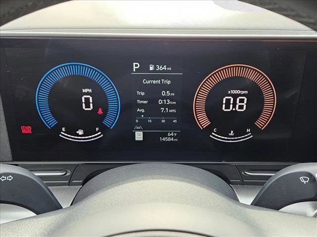 Used 2025 Hyundai Kona SEL FWD image 11