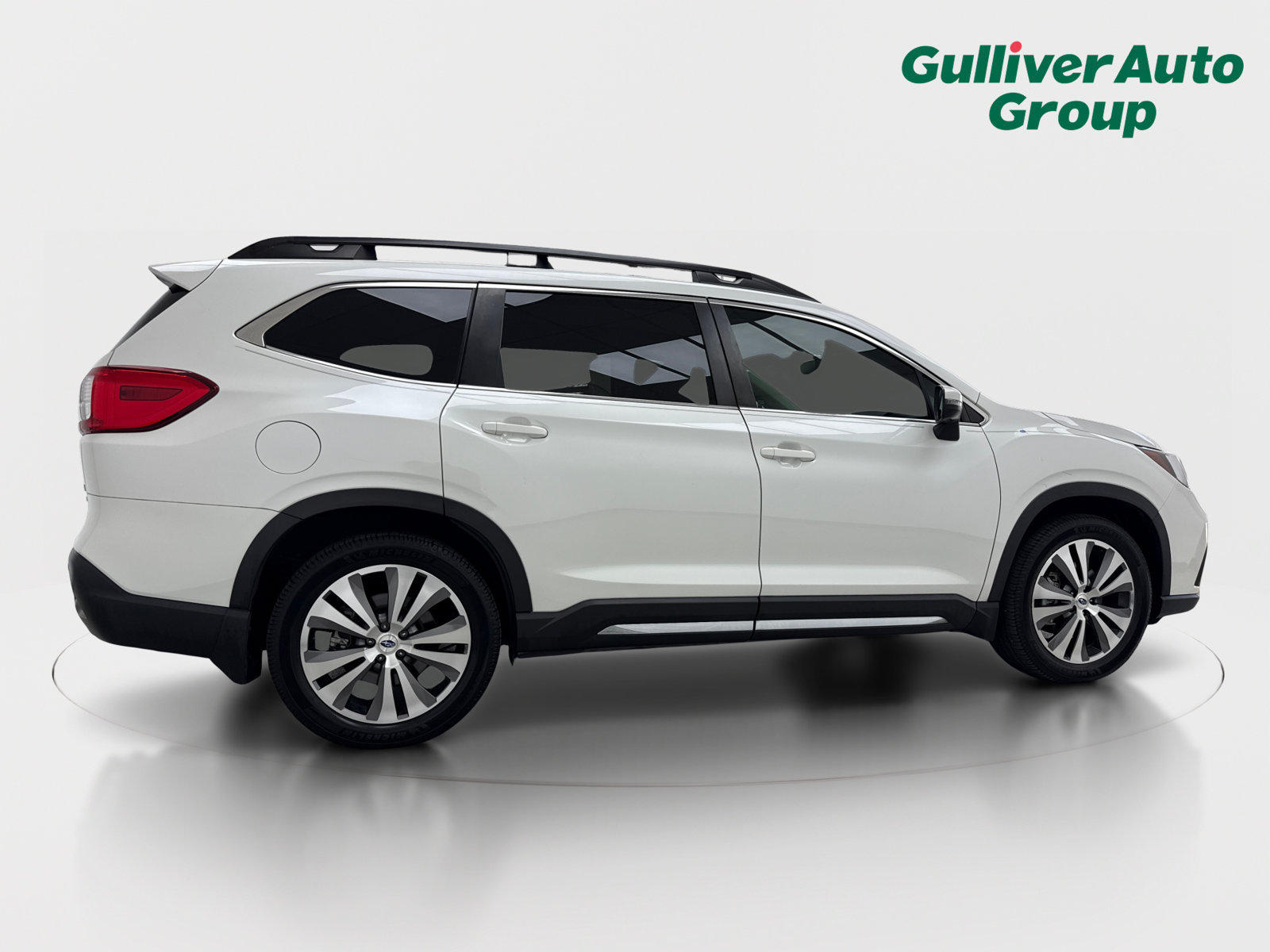 Used 2022 Subaru Ascent Limited w/ Technology Package AWD/4WD image 9