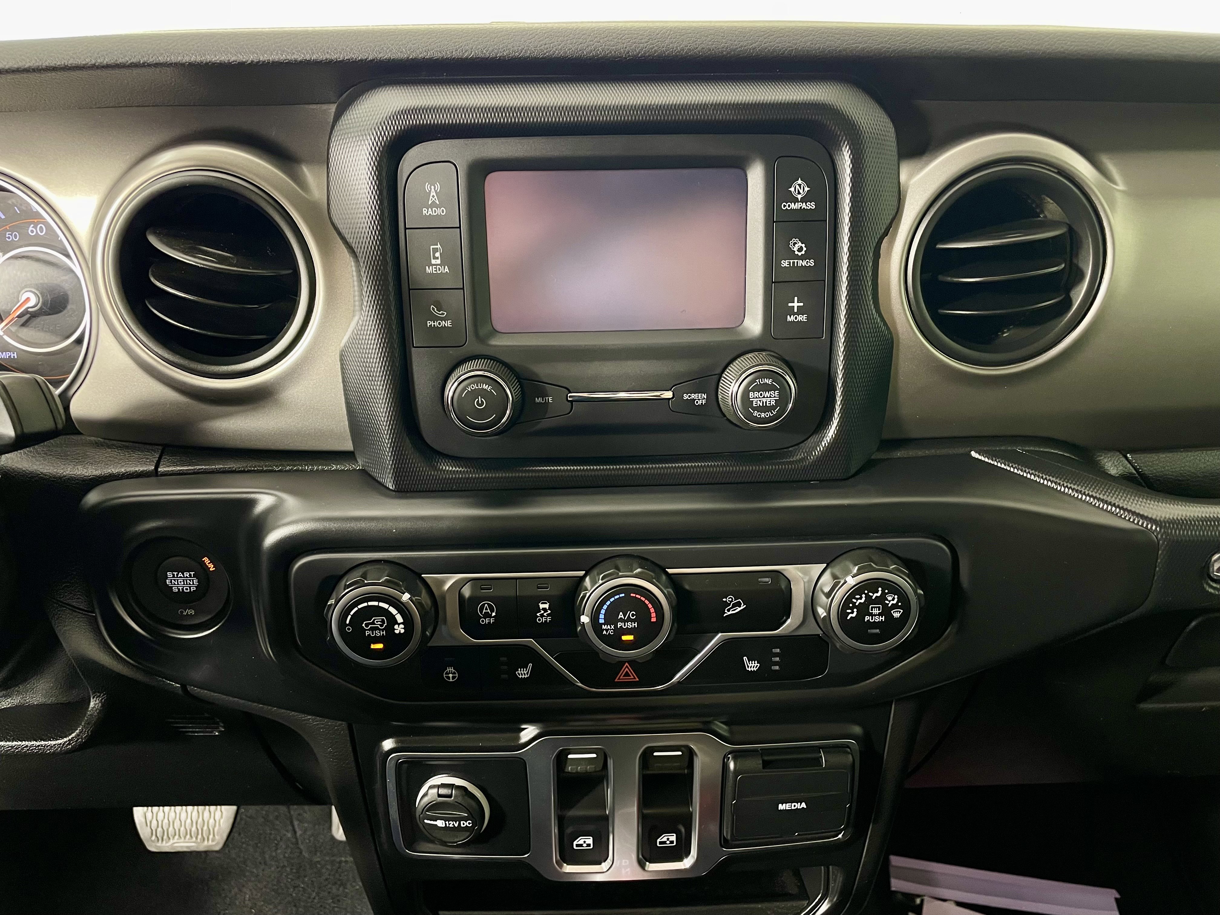 Used 2020 Jeep Wrangler Sport S image 18