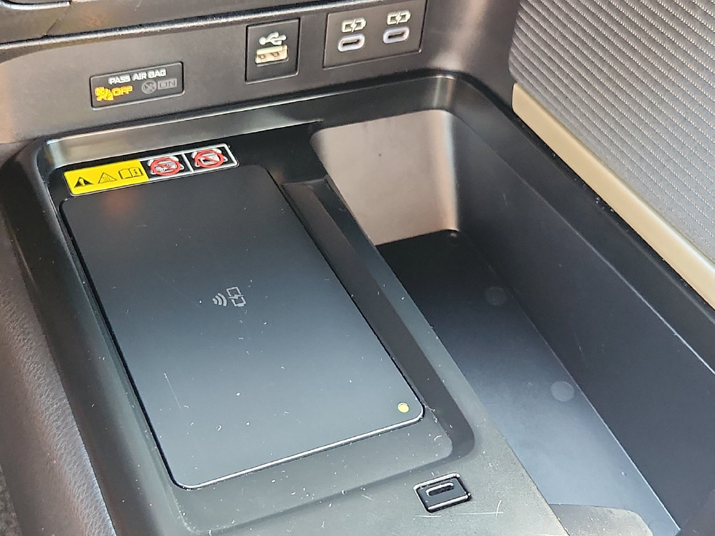 Certified 2026 Toyota Camry SE FWD image 26