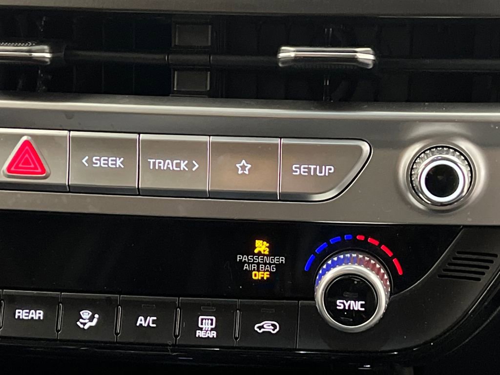 Used 2025 Kia Telluride S image 63