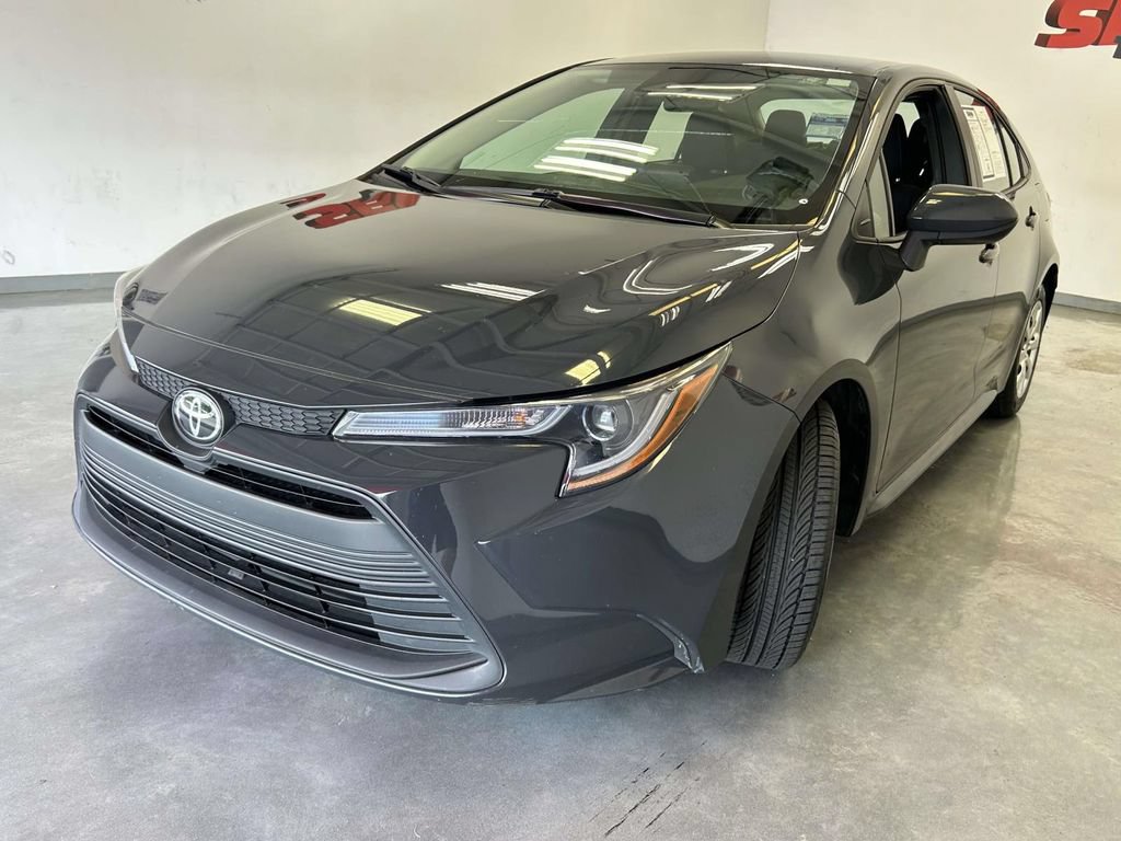 Used 2024 Toyota Corolla LE FWD image 7