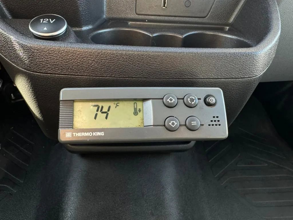 Used 2019 Ford Transit 250 148 Medium Roof image 22