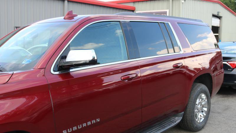 Used 2020 Chevrolet Suburban LS w/ Max Trailering Package AWD/4WD image 4