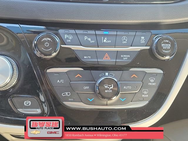 Used 2018 Chrysler Pacifica Touring-L Plus w/ Advanced Safetytec Group image 28