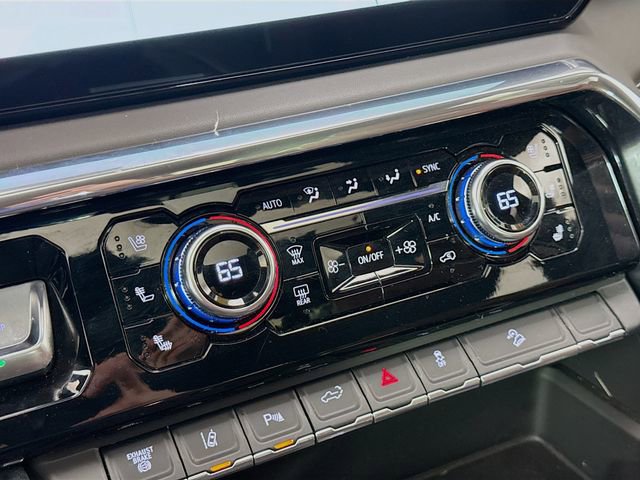 Used 2024 GMC Sierra 2500 Denali Ultimate image 17