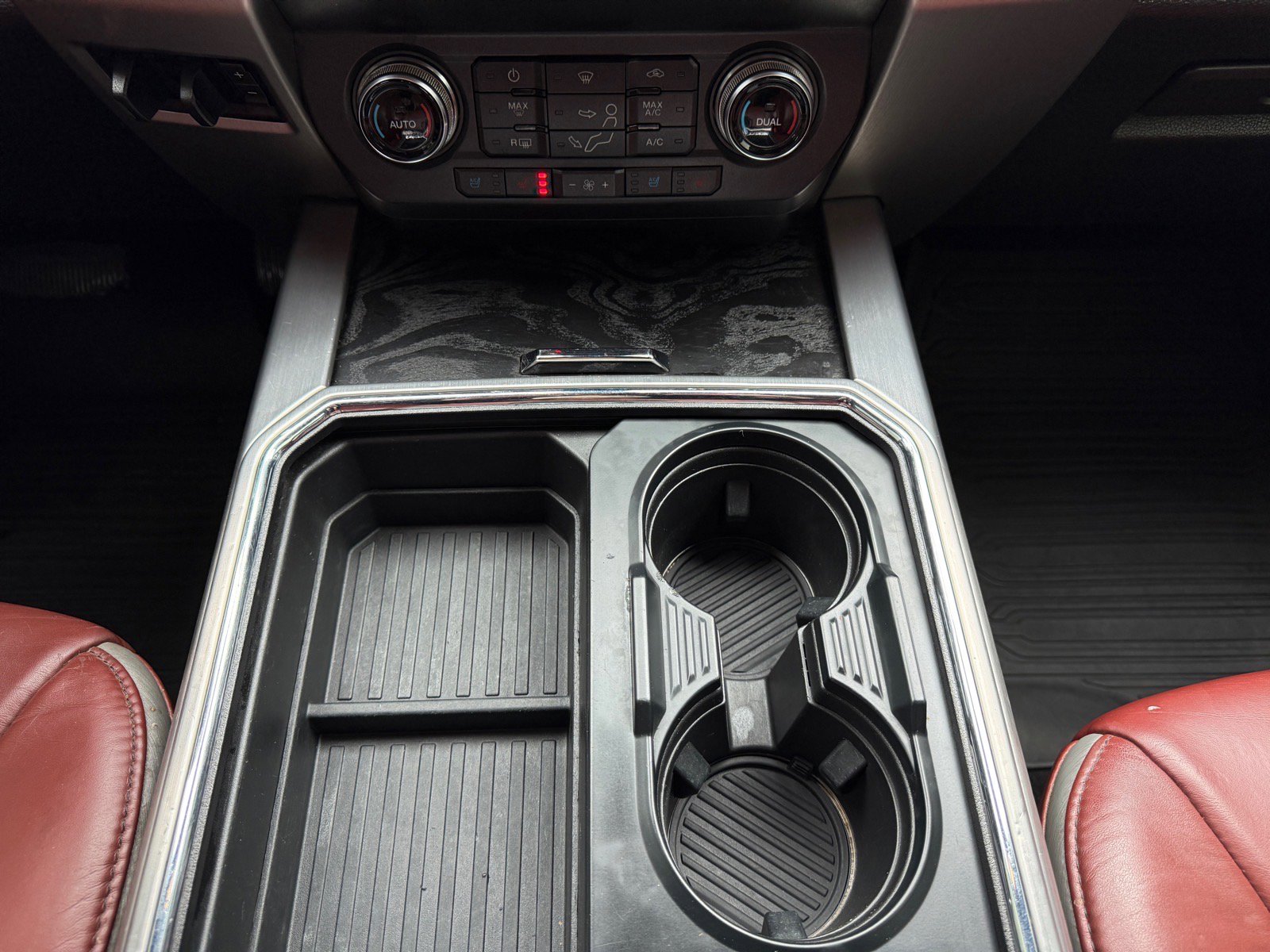 Used 2019 Ford F350 Platinum w/ Platinum Ultimate Package image 33