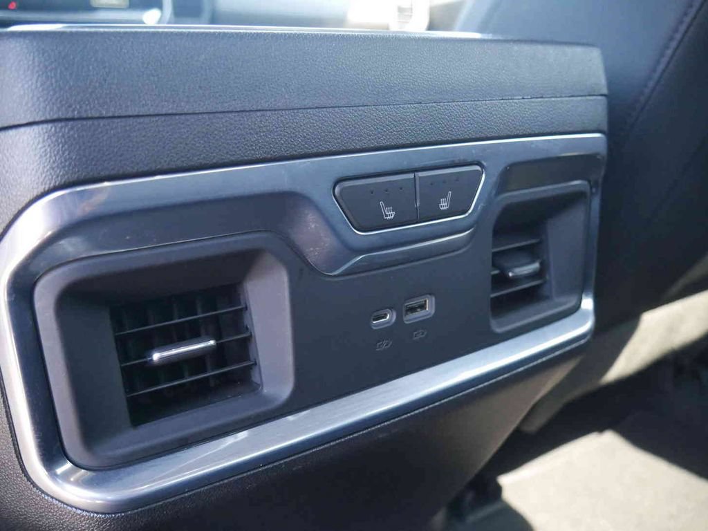 Used 2022 GMC Sierra 1500 SLT w/ SLT Premium Plus Package AWD/4WD image 20