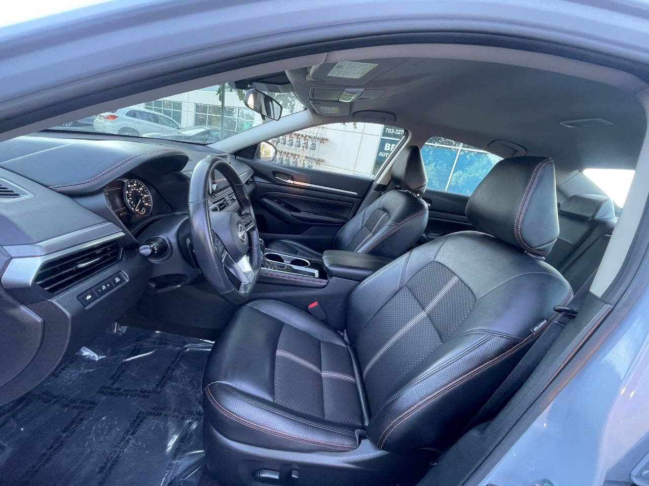 Used 2023 Nissan Altima 2.5 SR image 13
