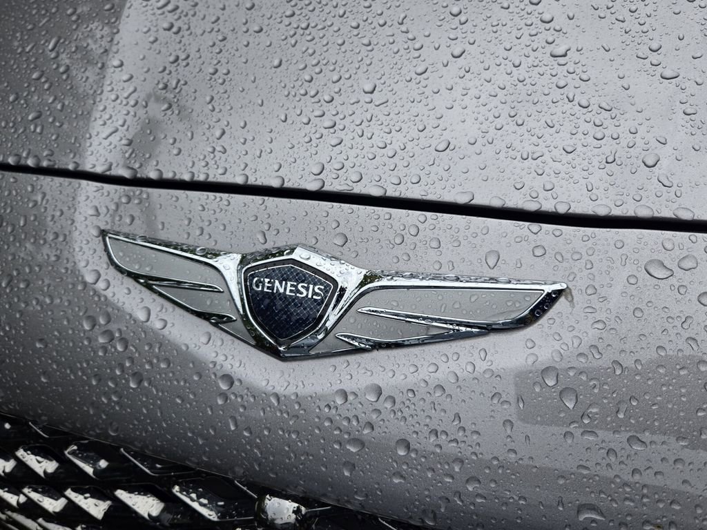 Used 2023 Genesis G70 3.3T w/ Sport Prestige Package image 11