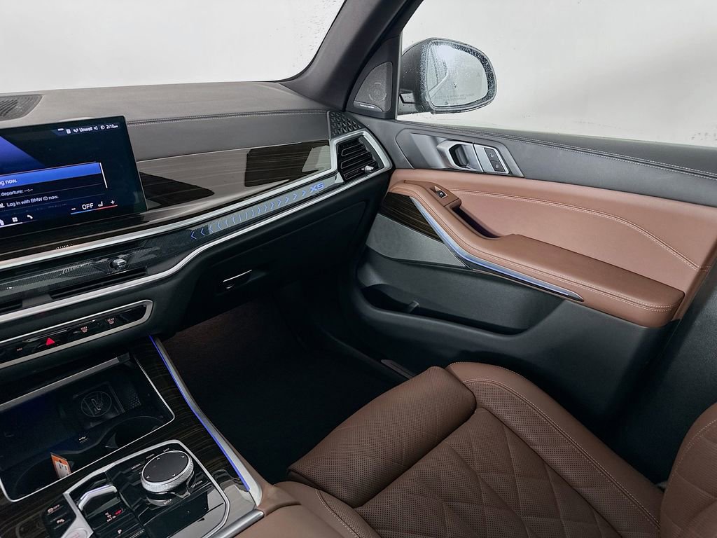 Used 2025 BMW X5 xDrive40i image 31