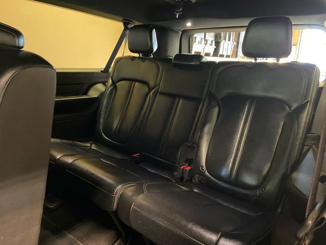 Used 2024 Jeep Wagoneer L Series II w/ Flexible Seating Group image 25