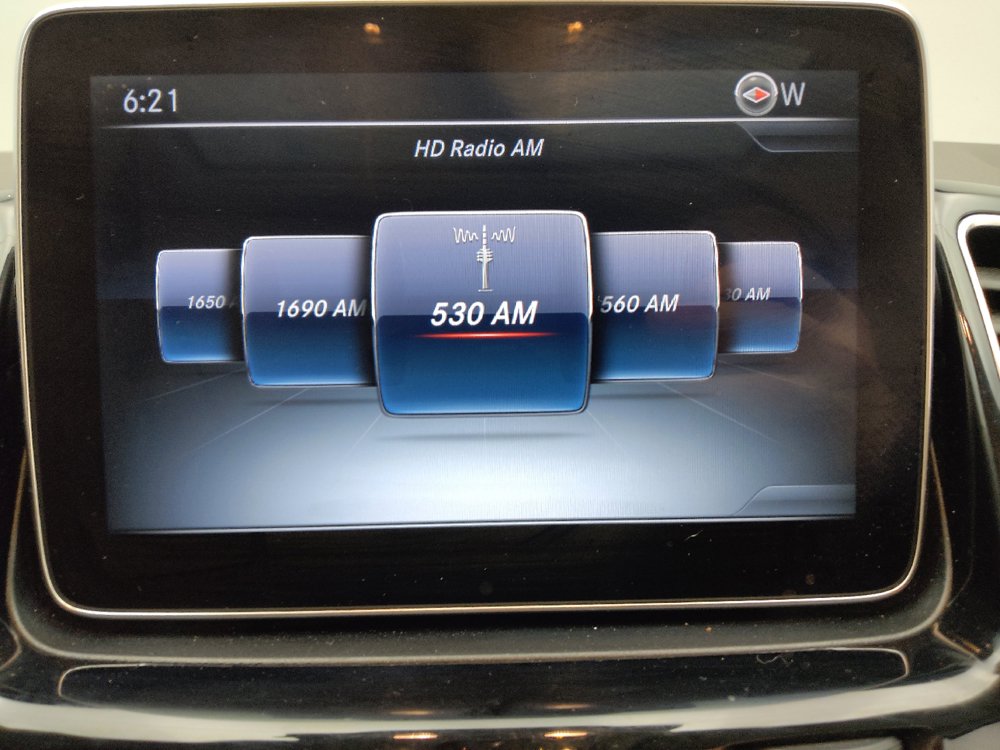 Used 2016 Mercedes-Benz GLE 350 w/ Premium Package image 25