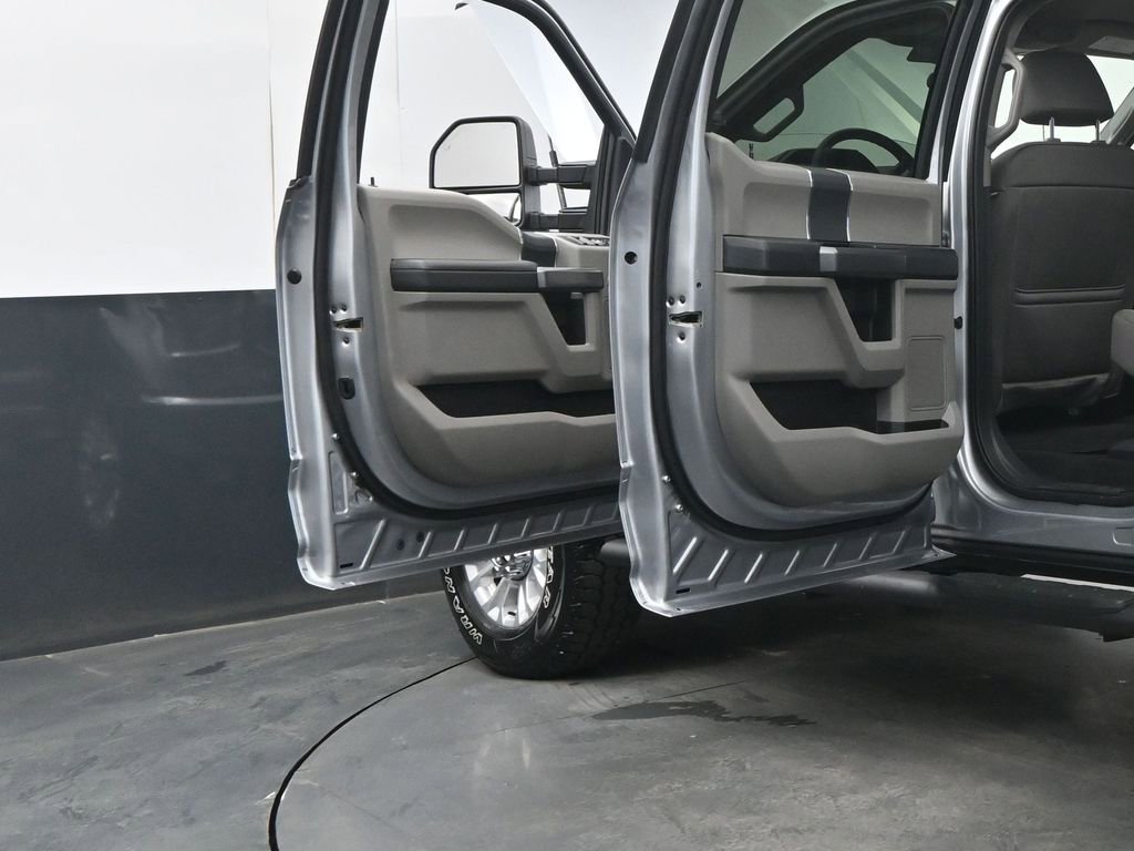 Used 2022 Ford F250 XLT image 28