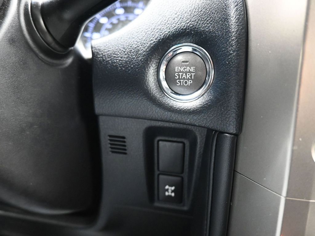 Used 2016 Lexus GX 460 w/ Navigation Package image 21