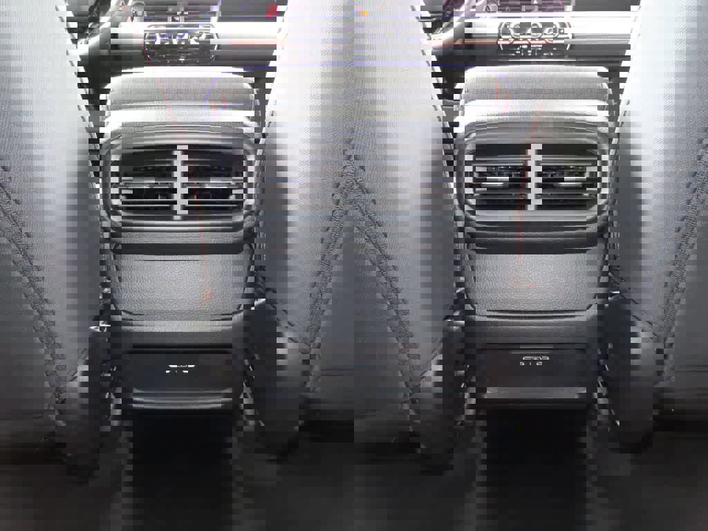 Certified 2025 Honda Pilot Sport image 25