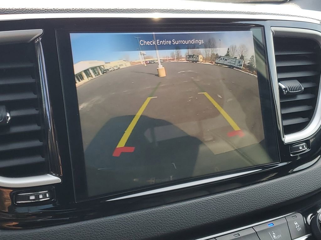 Used 2025 Chrysler Pacifica Select FWD image 20