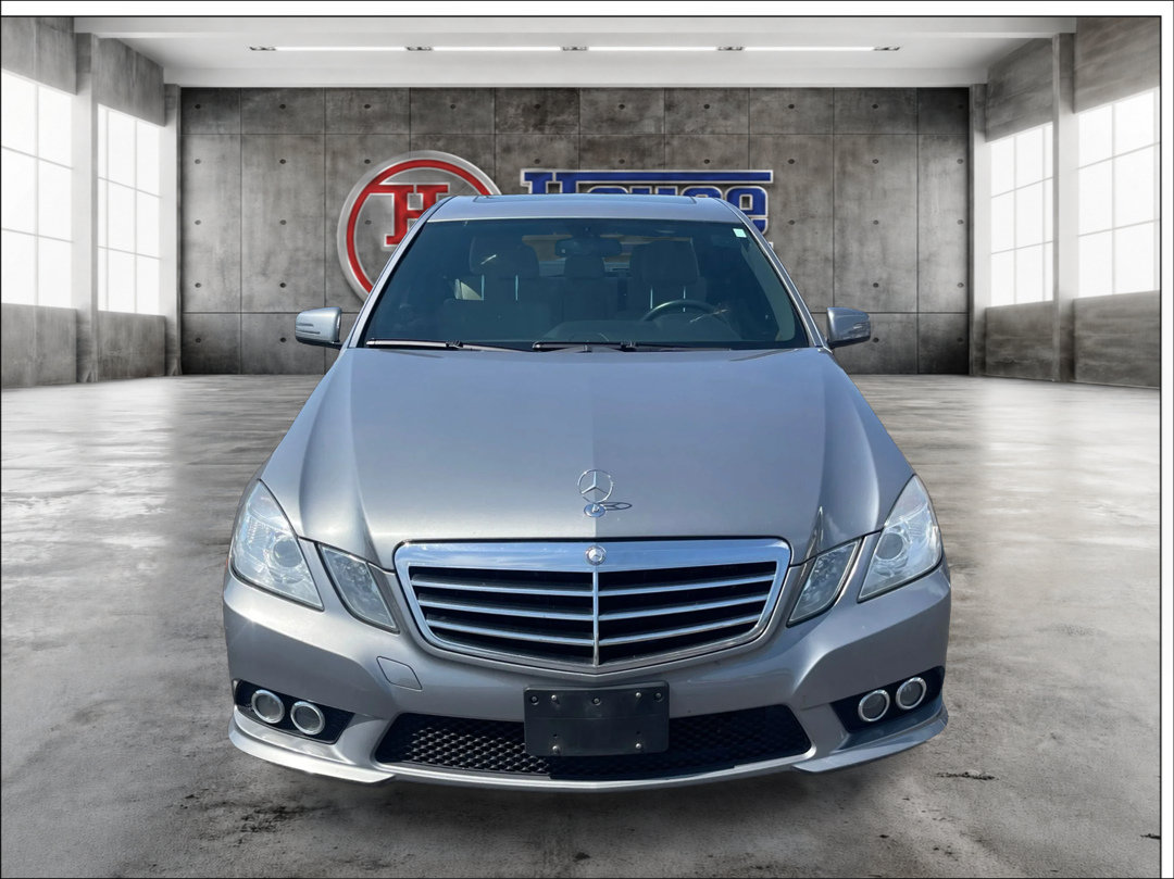 Used 2010 Mercedes-Benz E 350 4MATIC Sedan image 2