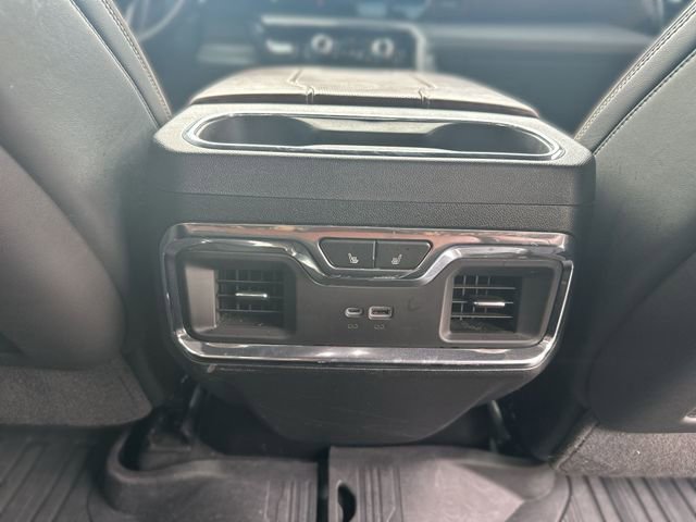 Used 2024 GMC Sierra 3500 Denali Ultimate image 24
