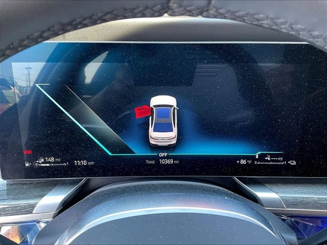 Used 2025 BMW 750e xDrive w/ Premium Package AWD/4WD image 14