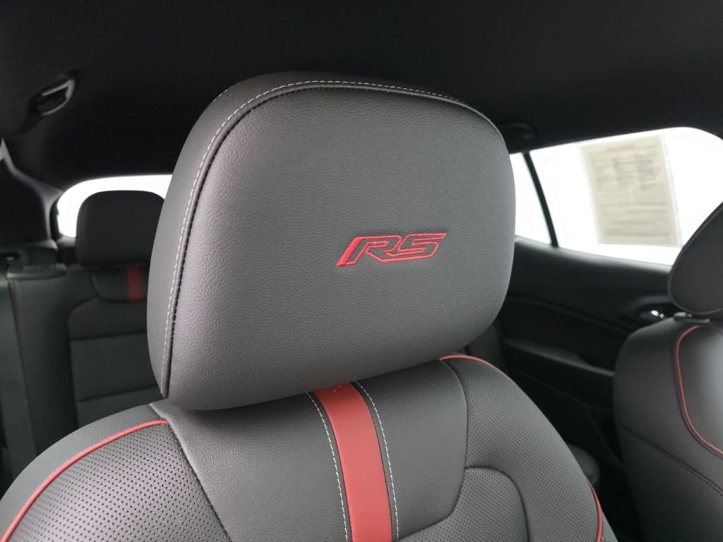 Used 2024 Chevrolet Trax RS w/ Driver Confidence Package image 45