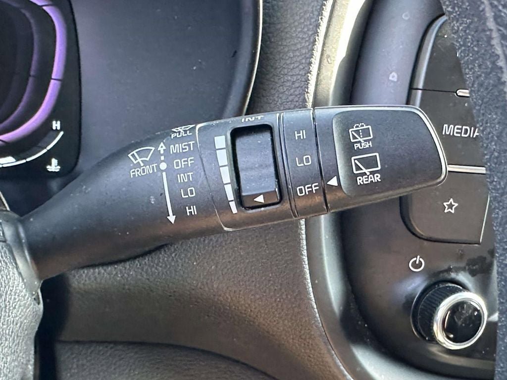 Certified 2024 Kia Soul LX w/ Option Group 015 FWD image 28