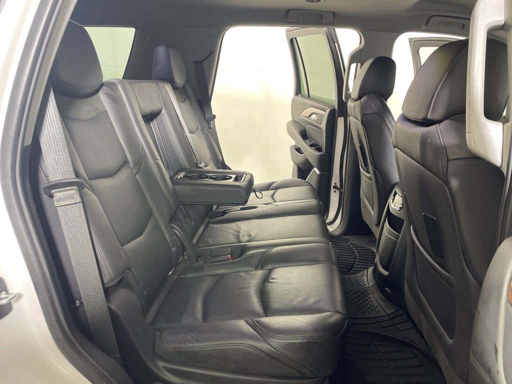 Used 2020 Cadillac Escalade 4WD image 23