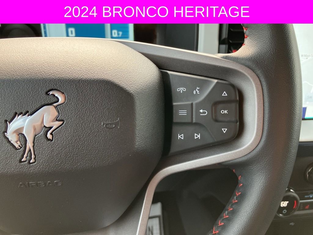 Used 2024 Ford Bronco Heritage Edition image 32