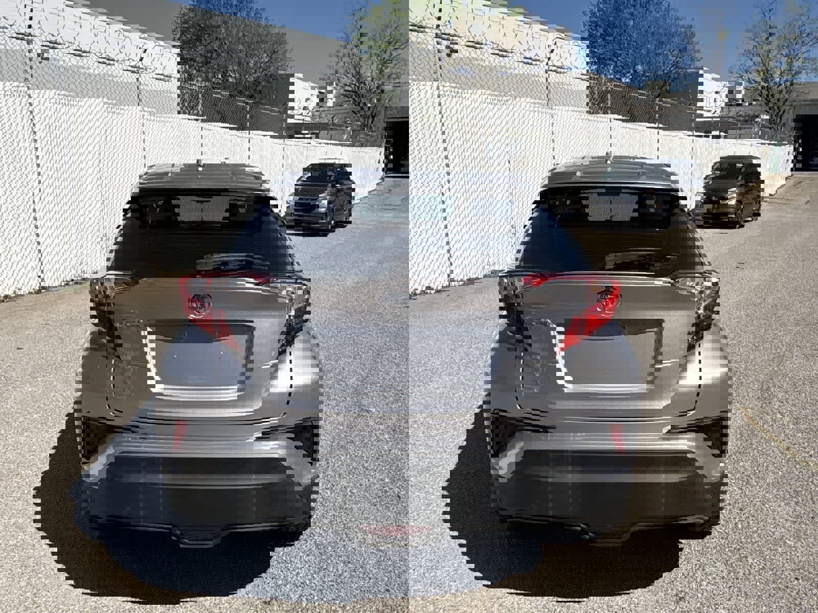 Used 2018 Toyota C-HR XLE image 13