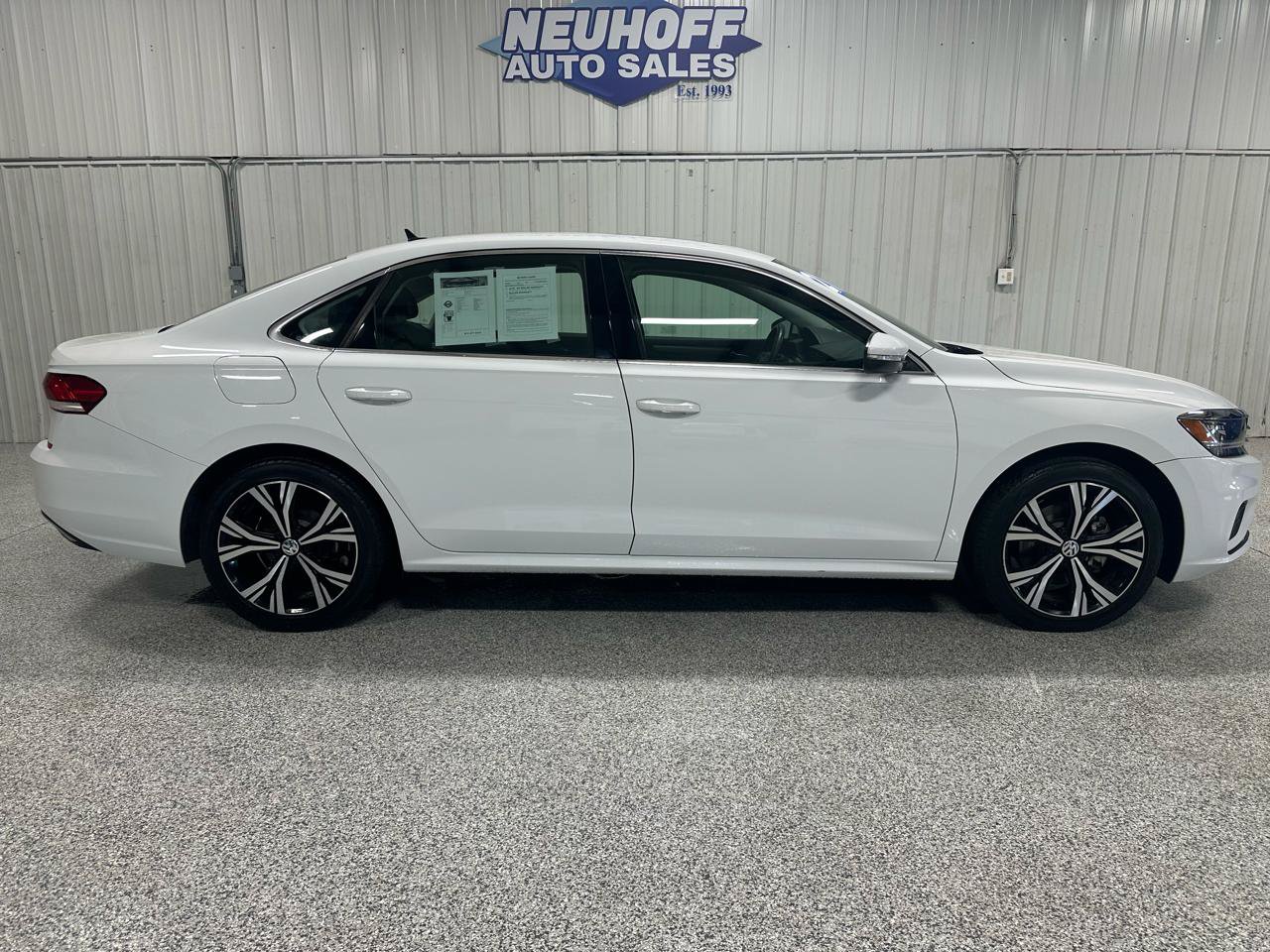Used 2021 Volkswagen Passat 2.0T SE